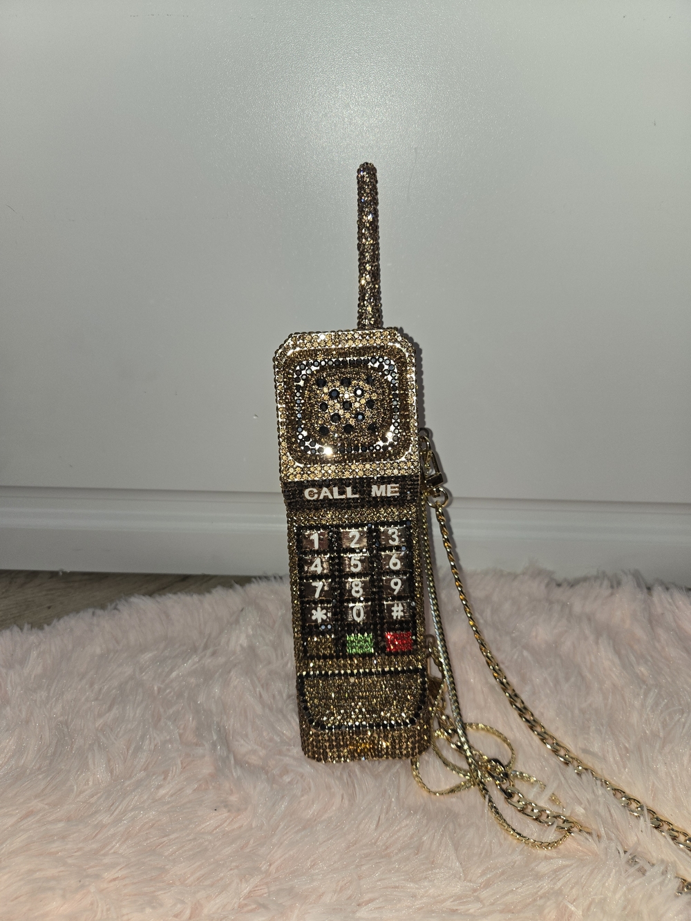 Gold Rhinestone Retro Cell Phone Handbag - Picture 3 of 5